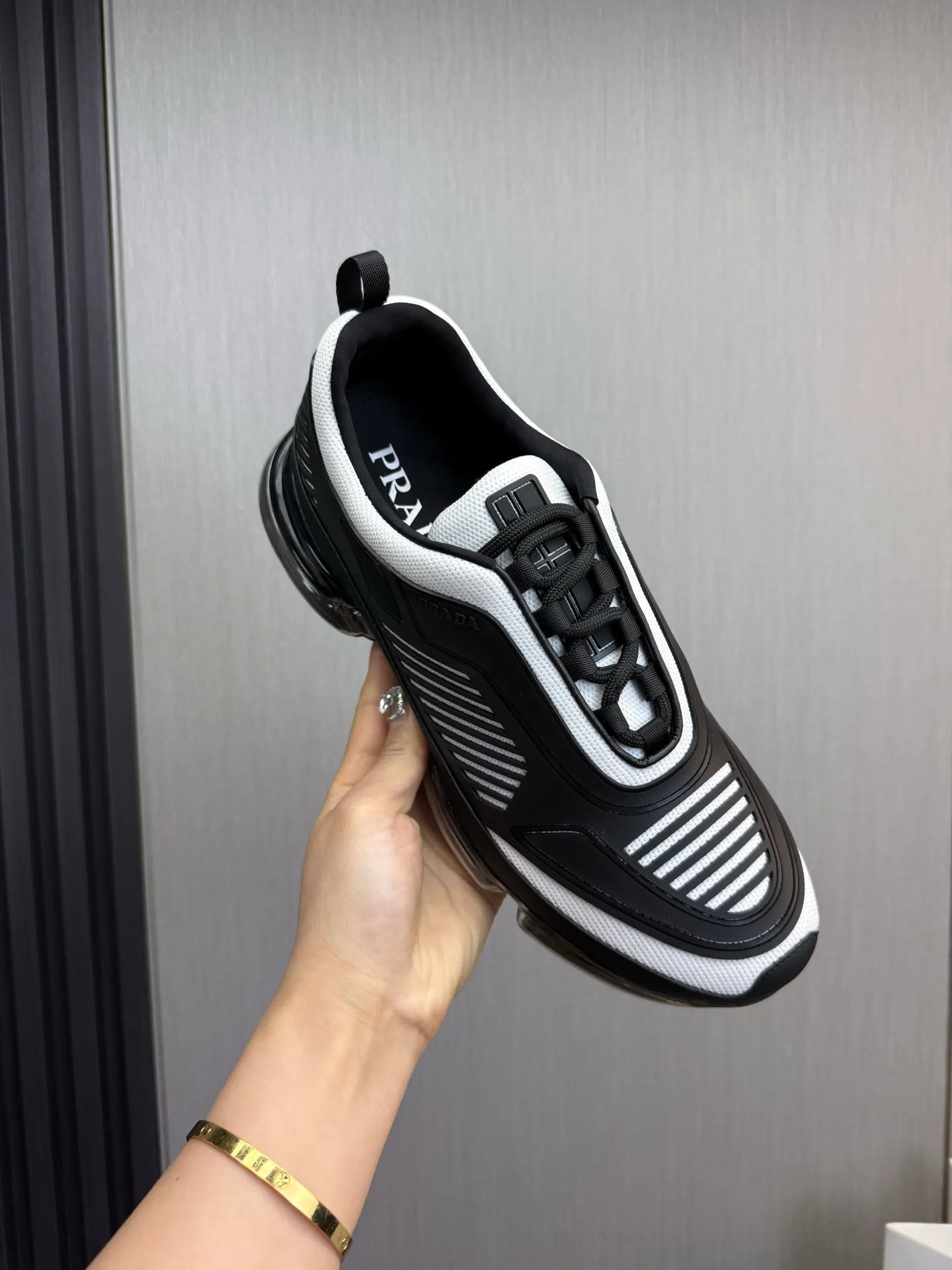 Men's shoes 💰640💰 [PRADA] Men's shoes are popular in the counter, high-quality shipments ✔️Official website synchronization, original fly-woven epoxy fabric + cowhide lining, 1⃣️ to 1⃣️ replica, original air-cushion original bottom, 38-45 (one size larger)